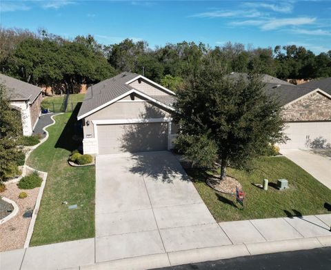 317 Holiday Creek LN Georgetown TX 78633