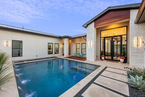 Tiny photo for 19509 INVERNESS DR, Spicewood, TX 78669 (MLS # 9192760)