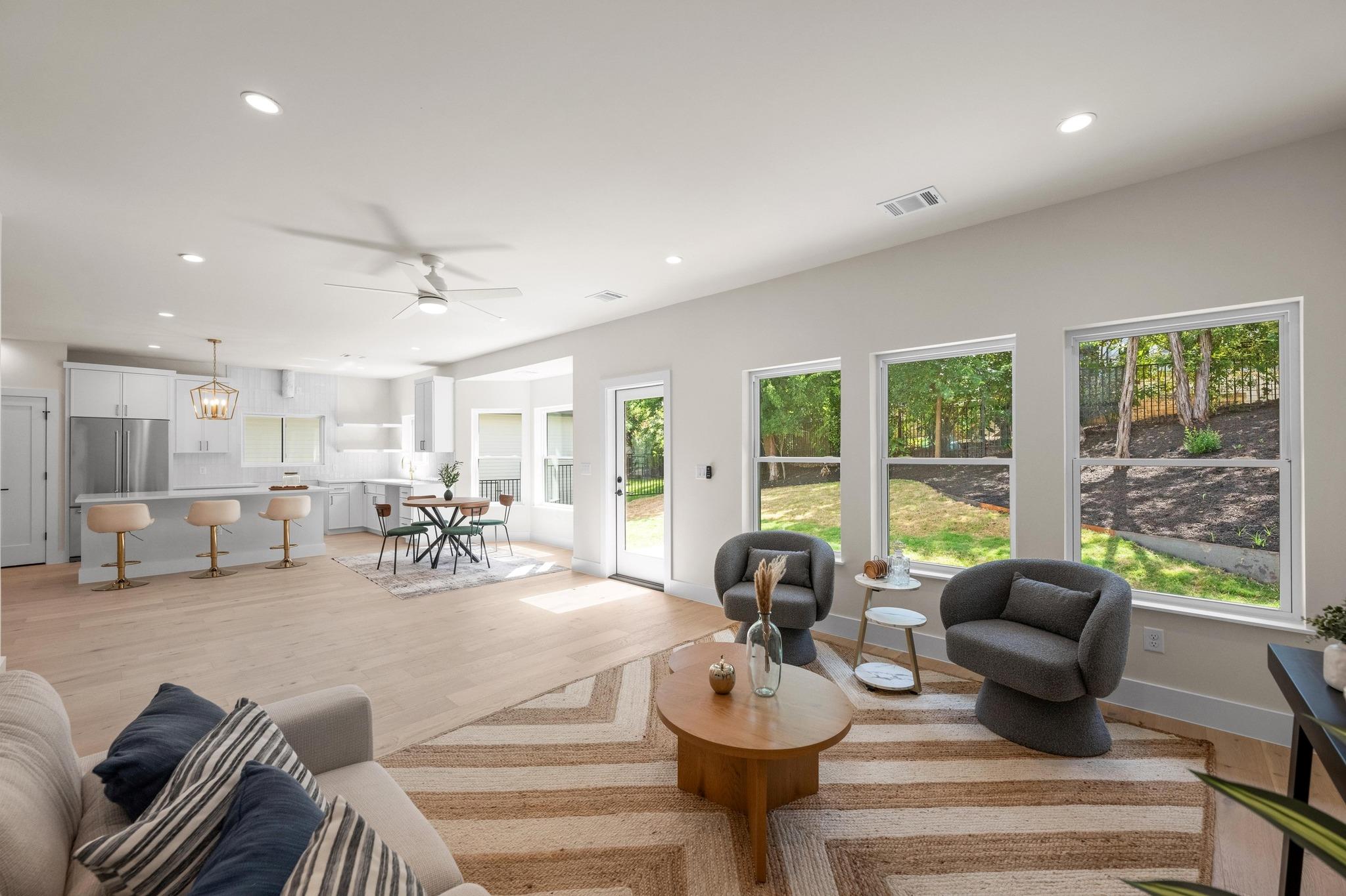 13 Autumn Oaks DR