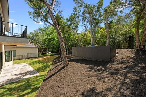 Tiny photo for 13 Autumn Oaks DR, Lakeway, TX 78738 (MLS # 2309032)