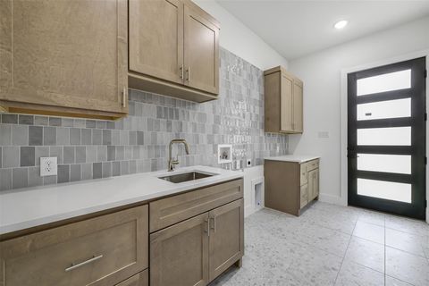 Tiny photo for 609 Cowal DR S, Briarcliff, TX 78669 (MLS # 7799632)