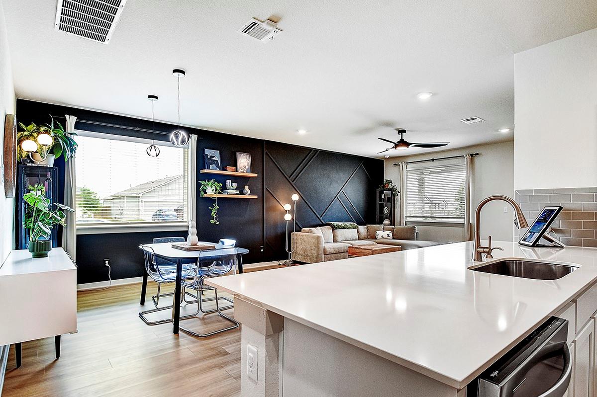 228 Greens Bayou TRL