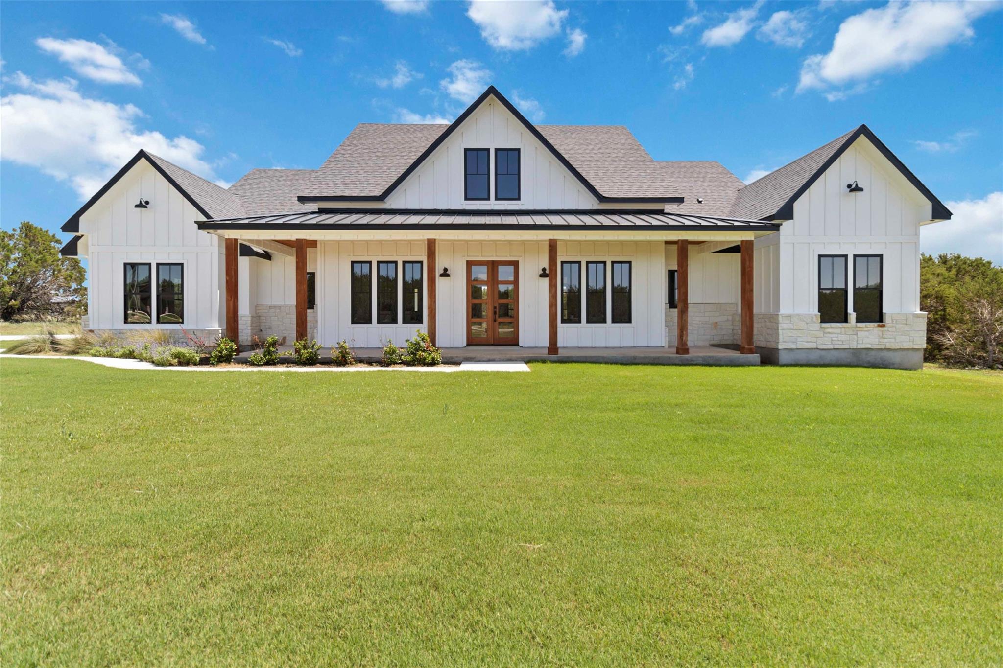 133 Ethan LN