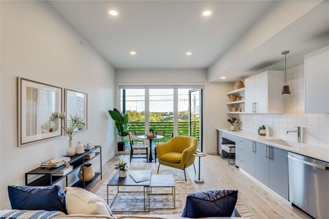 Photo of 4004 Banister LN #308, Austin, TX 78704 (MLS # 3949612)