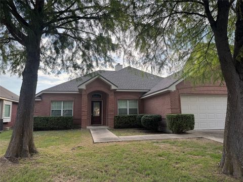 Photo of 3918 Links LN, Round Rock, TX 78664 (MLS # 2877272)