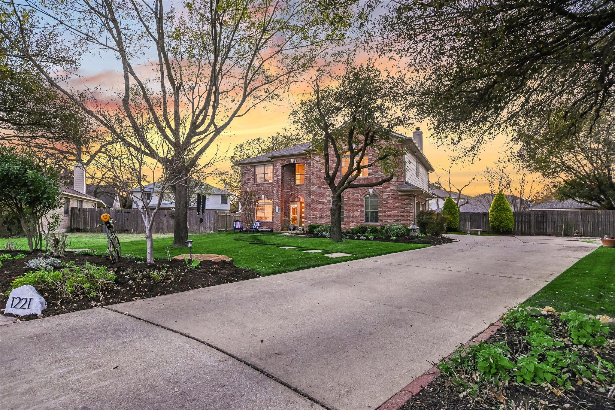 Cedar Park, Texas 78613, United States, 4 Bedrooms Bedrooms, ,3 BathroomsBathrooms,Residential,Active,96353