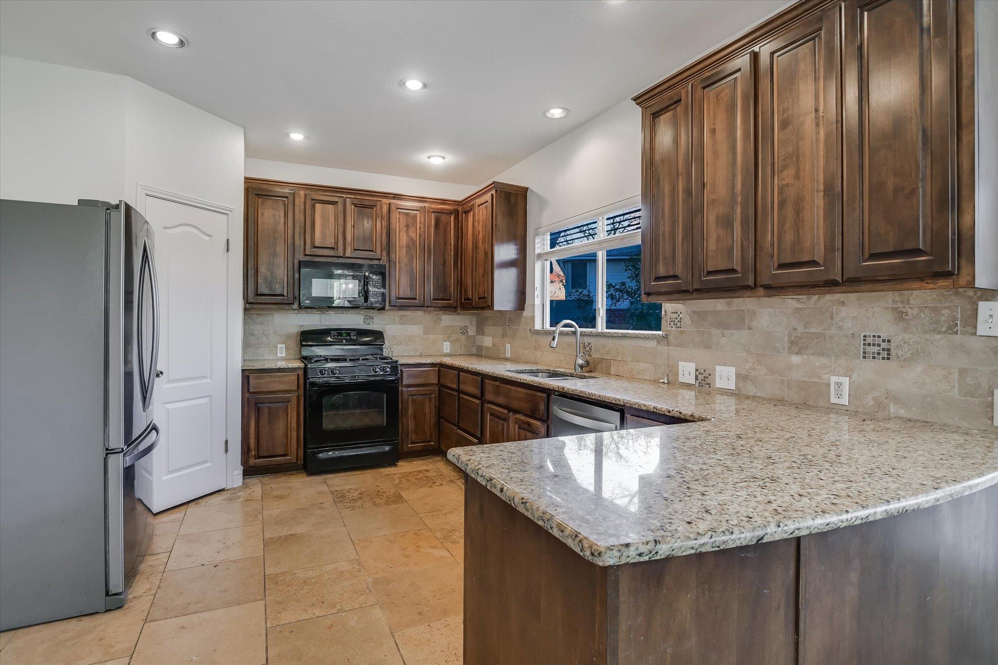 Cedar Park, Texas 78613, United States, 4 Bedrooms Bedrooms, ,3 BathroomsBathrooms,Residential,Active,96353