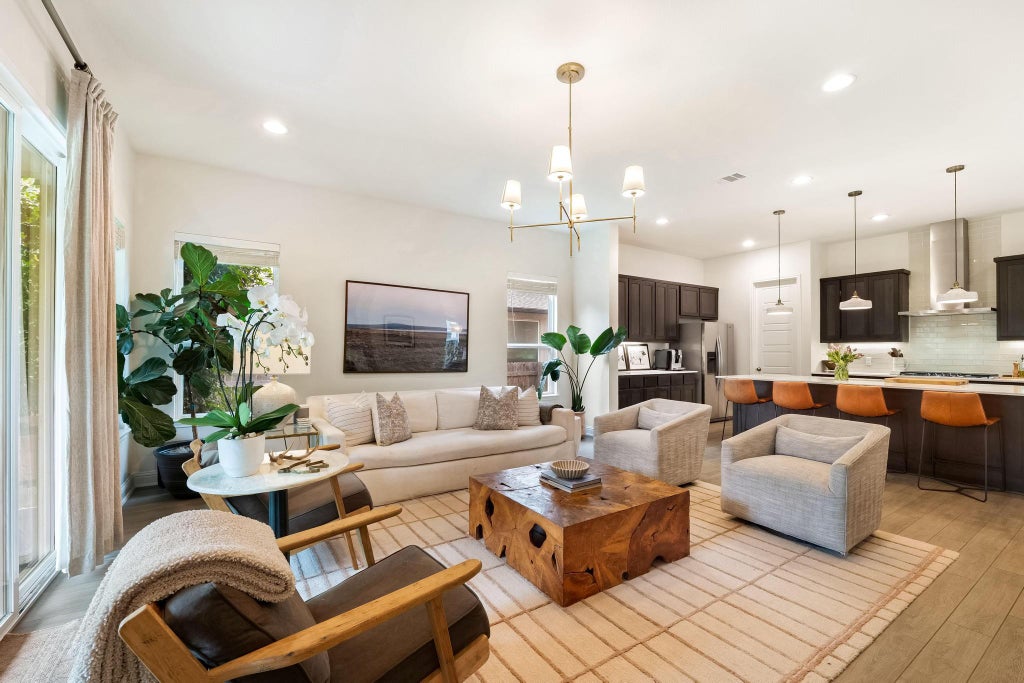 Photo of 12528 Cardinal Flower DR, Austin, TX 78739 (MLS # 2534679)