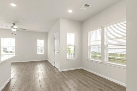 Tiny photo for 9504 Grapevine Leaf DR, Manor, TX 78653 (MLS # 9397831)