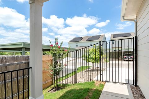 Tiny photo for 9504 Grapevine Leaf DR, Manor, TX 78653 (MLS # 9397831)