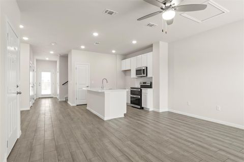 Tiny photo for 9504 Grapevine Leaf DR, Manor, TX 78653 (MLS # 9397831)