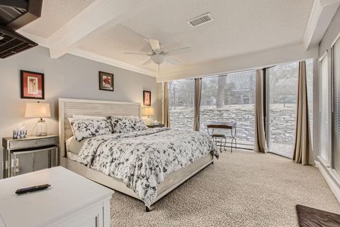 Photo of 204 World Of Tennis SQ #C15, Lakeway, TX 78738 (MLS # 9321745)