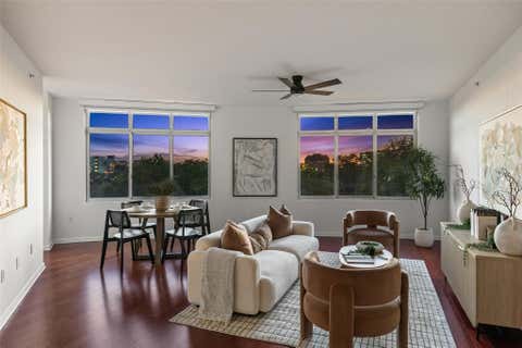 Photo of 54 Rainey ST #502, Austin, TX 78701 (MLS # 4776980)