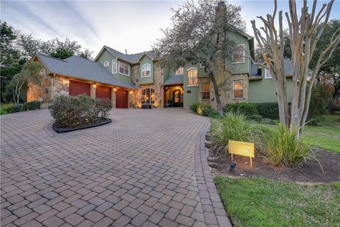 7228 Oak Shores DR Austin TX 78730