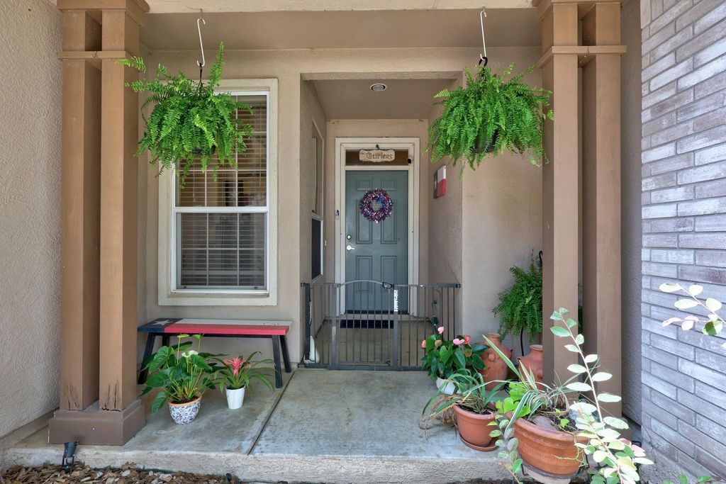 Photo of 120 Nolan DR, Georgetown, TX 78633 (MLS # 9451920)