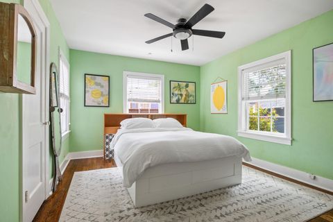 Tiny photo for 305 E 50th ST, Austin, TX 78751 (MLS # 1262570)