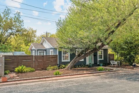 Tiny photo for 305 E 50th ST, Austin, TX 78751 (MLS # 1262570)