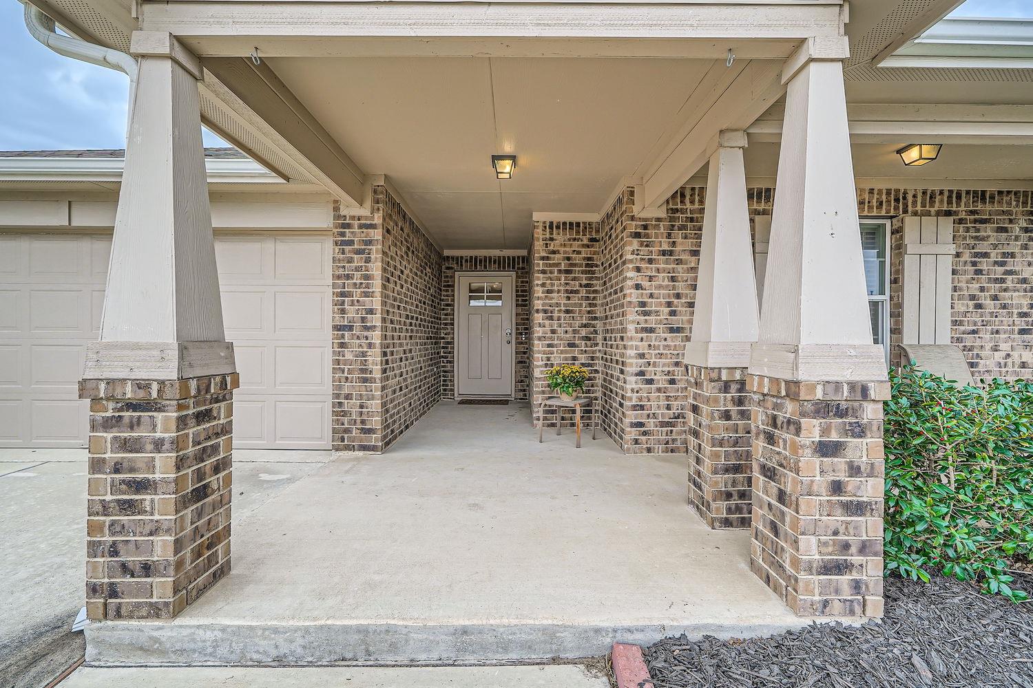 112 Quarton DR
