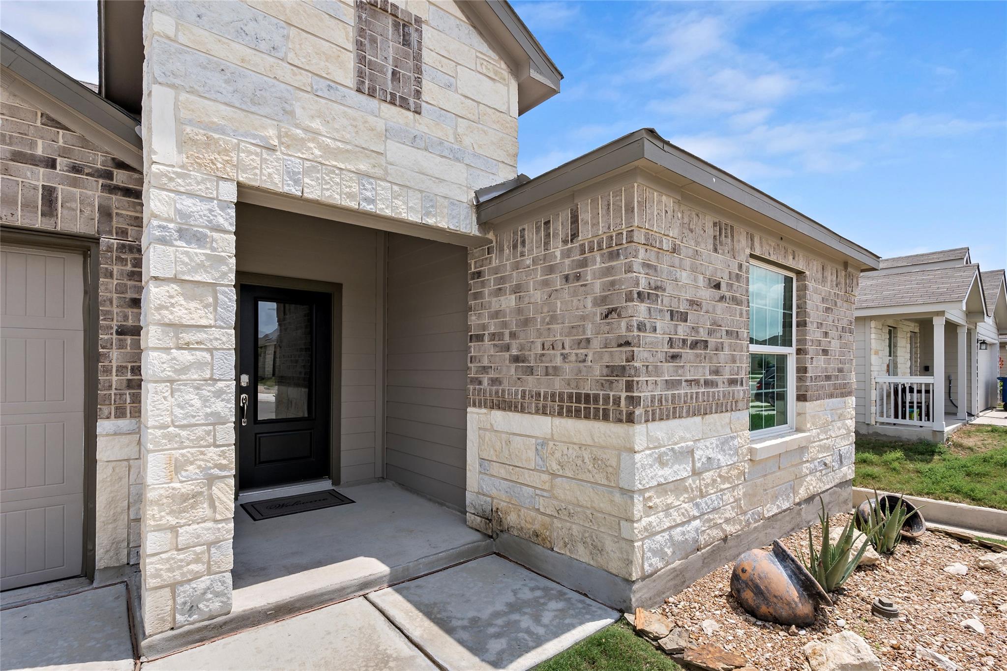 446 Blue Stem RD