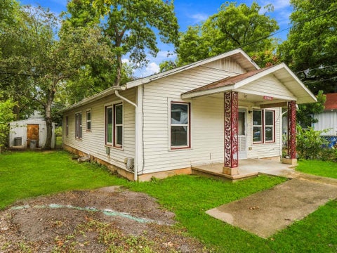 Tiny photo for 1507 1/2 Holly ST, Austin, TX 78702 (MLS # 3768528)