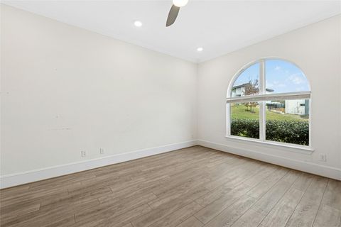Tiny photo for 201 Slate Rock TER, Austin, TX 78738 (MLS # 9943677)