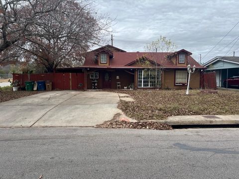 3200 Bengston ST Austin TX 78702