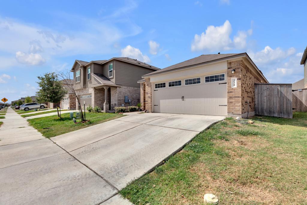 234 Canley LOOP