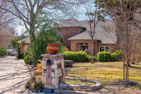 Photo of 5720 Penny Creek DR, Austin, TX 78759 (MLS # 3288817)