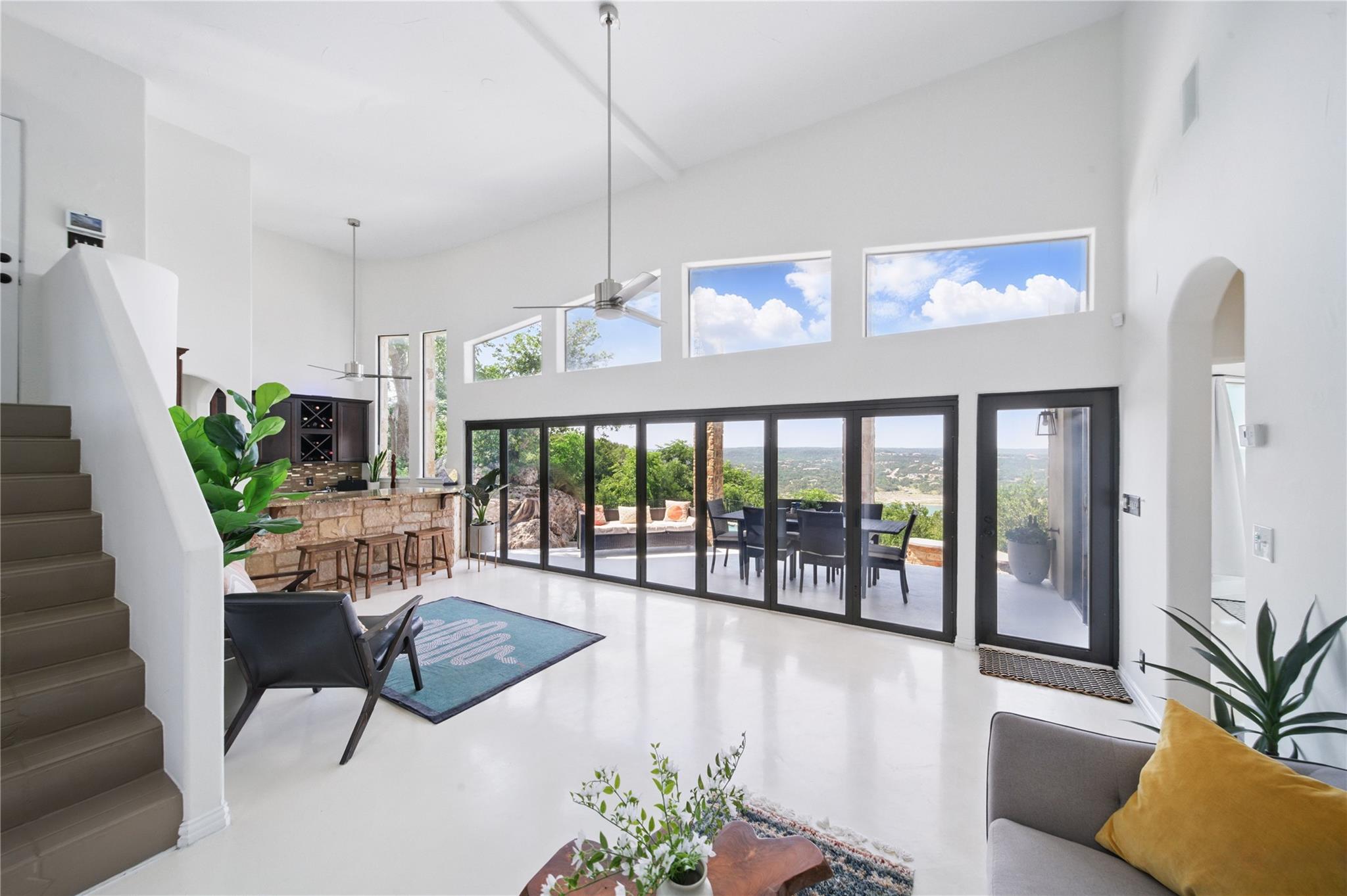 13902 Panorama DR