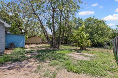 Tiny photo for 6109 Club TER, Austin, TX 78741 (MLS # 1939100)