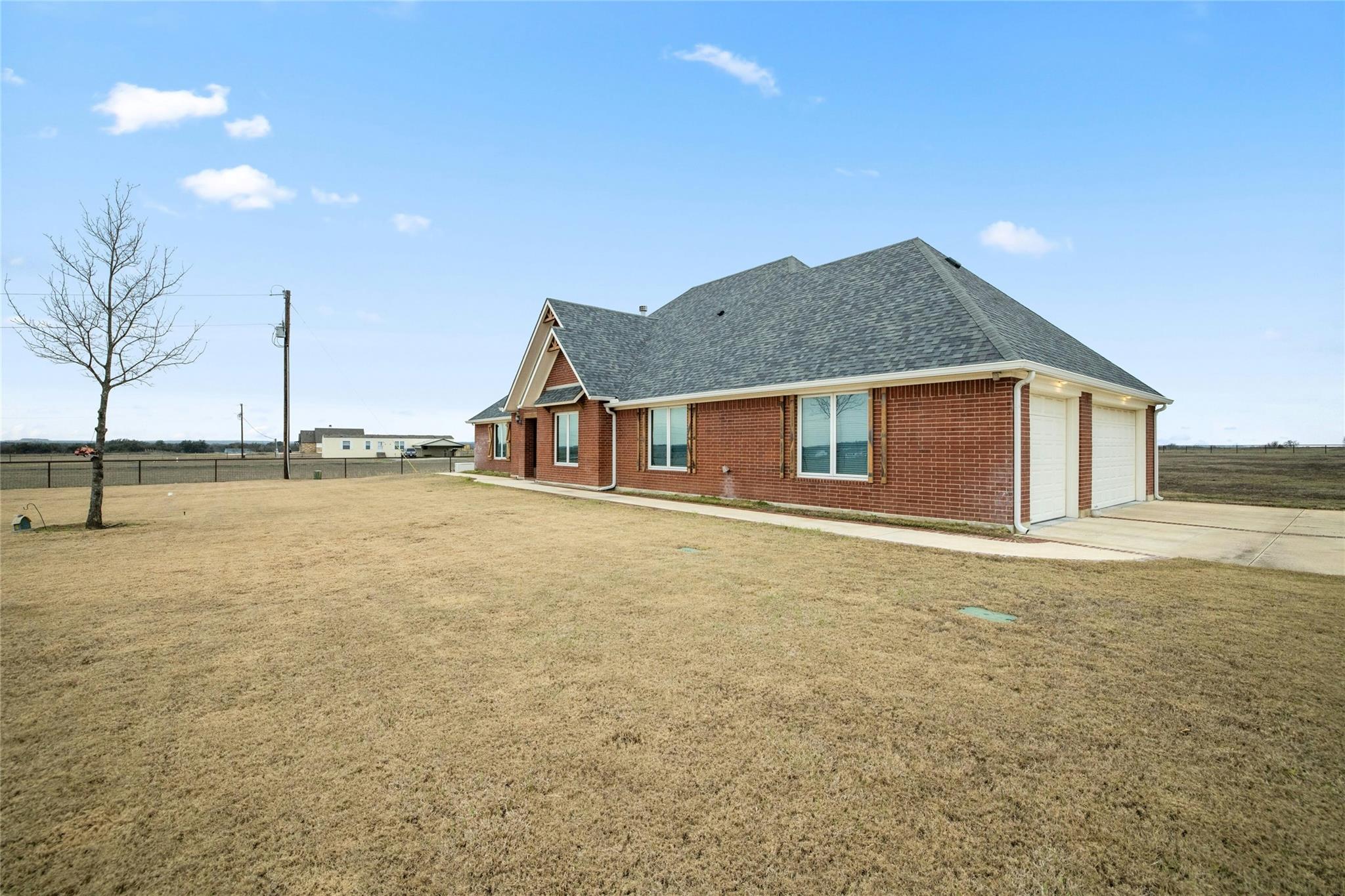 1800 County Road 305