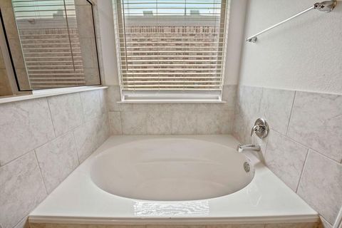 Tiny photo for 808 S San Marcos ST, Manor, TX 78653 (MLS # 2134141)