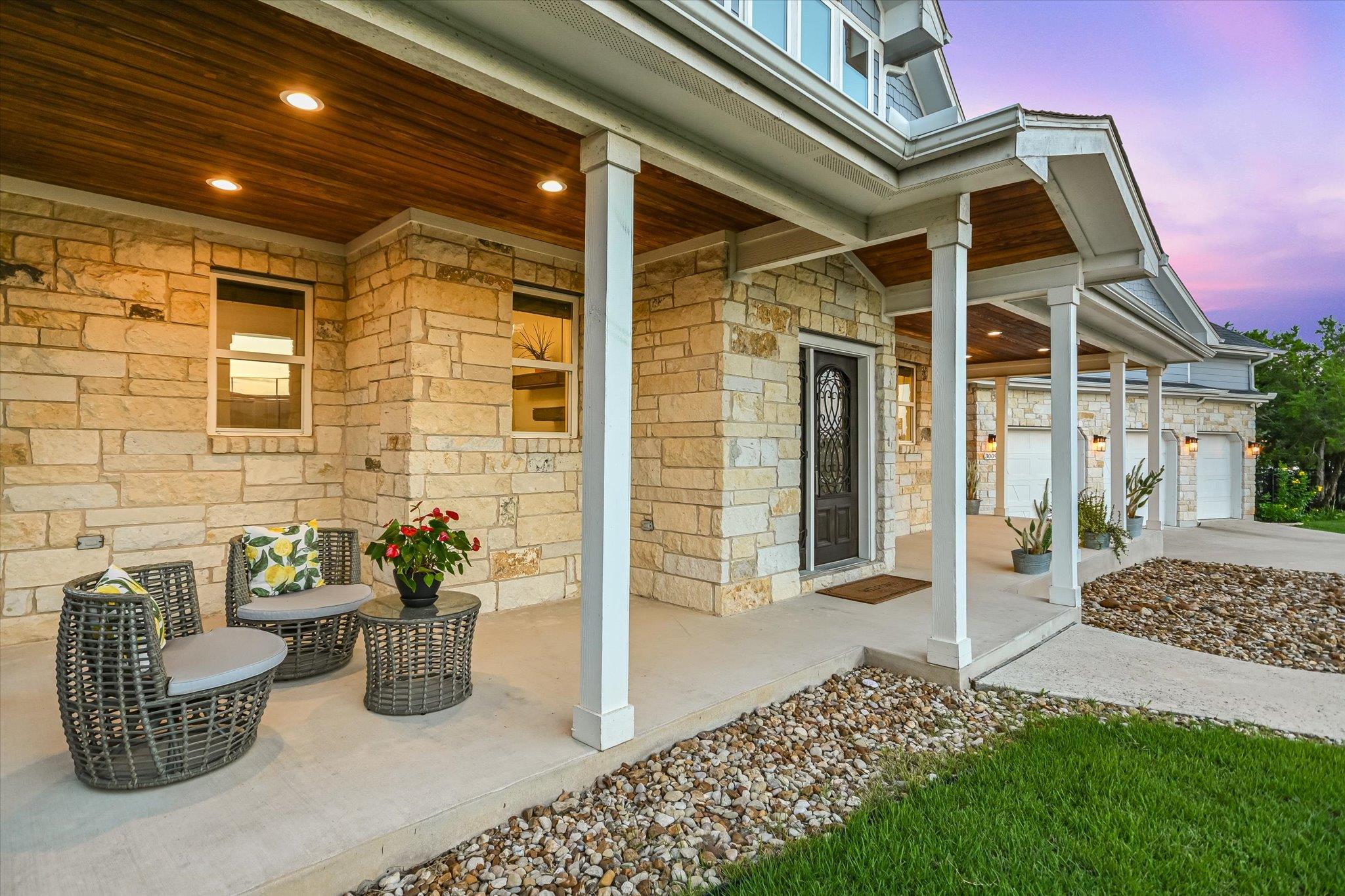 Austin, Texas 78734, United States, 4 Bedrooms Bedrooms, ,4 BathroomsBathrooms,Residential,Active,217743