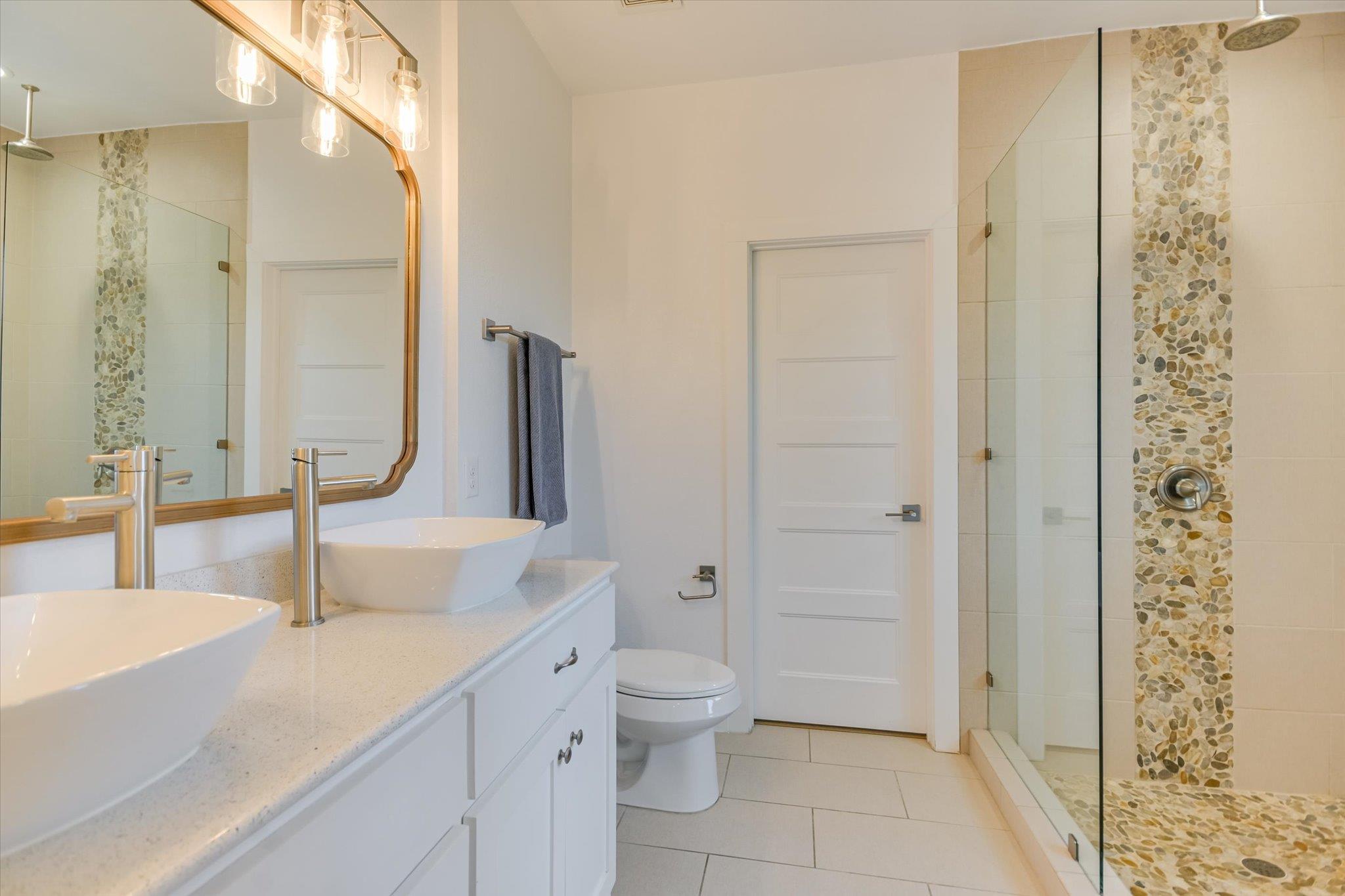 Austin, Texas 78734, United States, 4 Bedrooms Bedrooms, ,4 BathroomsBathrooms,Residential,Active,217743