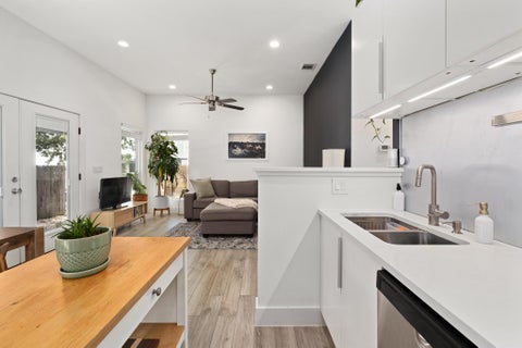 Tiny photo for 5502 Avenue F #B, Austin, TX 78751 (MLS # 2698430)