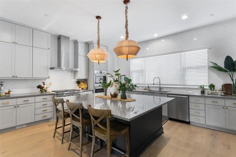 Tiny photo for 4216 Elevator DR #43, Austin, TX 78731 (MLS # 2649499)