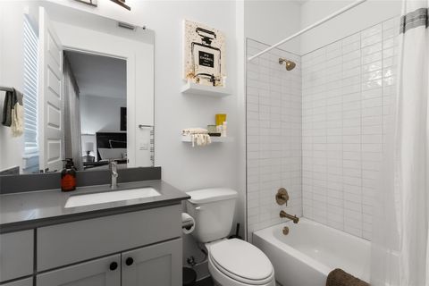 Tiny photo for 4216 Elevator DR #43, Austin, TX 78731 (MLS # 2649499)