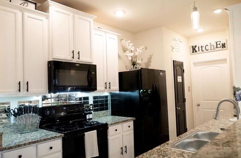 Tiny photo for 19805 Grover Cleveland WAY, Manor, TX 78653 (MLS # 2391213)