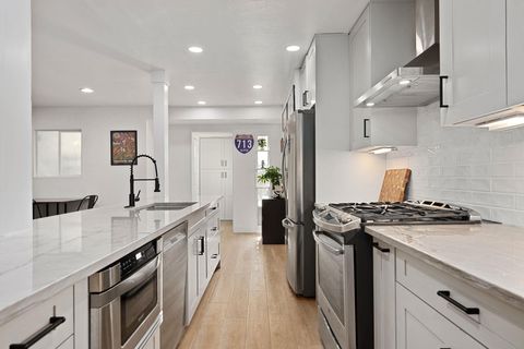 4709 York Hill DR Austin TX 78723