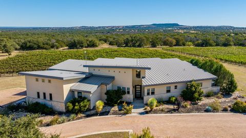1758 Lincoln Smith RD Round Mountain TX 78663