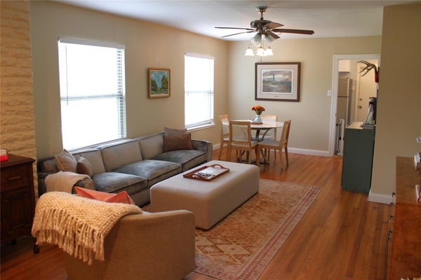 5703 WOODVIEW AVE, AUSTIN, TX 78756 - Image 39c6b2c351a8fc8225b977dec3efeaef/450388588