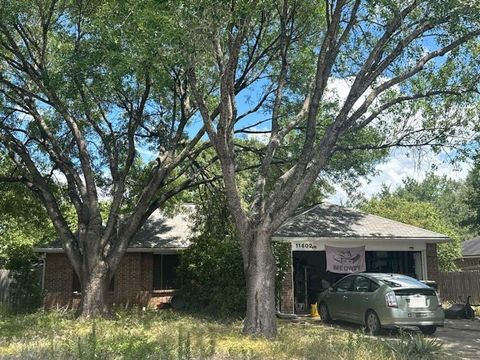 Photo of 11602 Maybach DR, Del Valle, TX 78617 (MLS # 2943494)