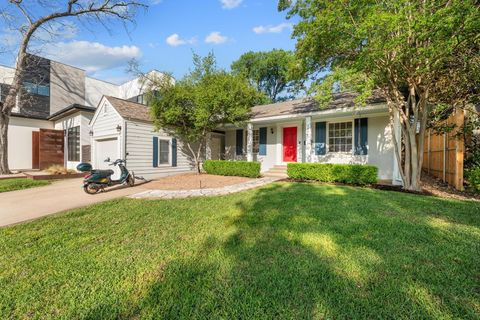 Photo of 1806 Stamford LN, Austin, TX 78703 (MLS # 7324885)