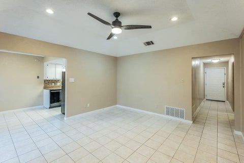 Tiny photo for 5628 Wagon Train RD, Austin, TX 78749 (MLS # 8591495)