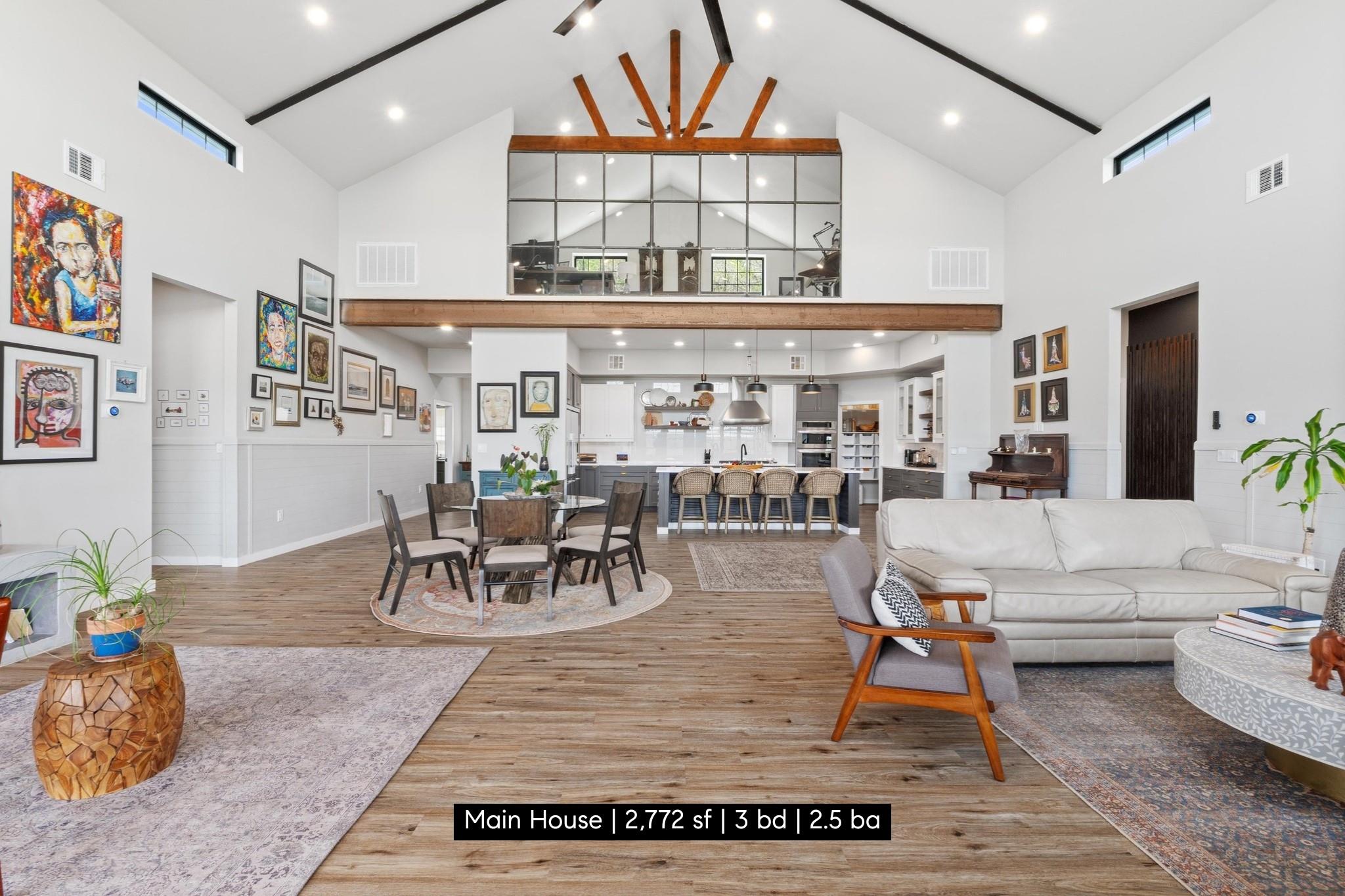 11104 Trails End RD