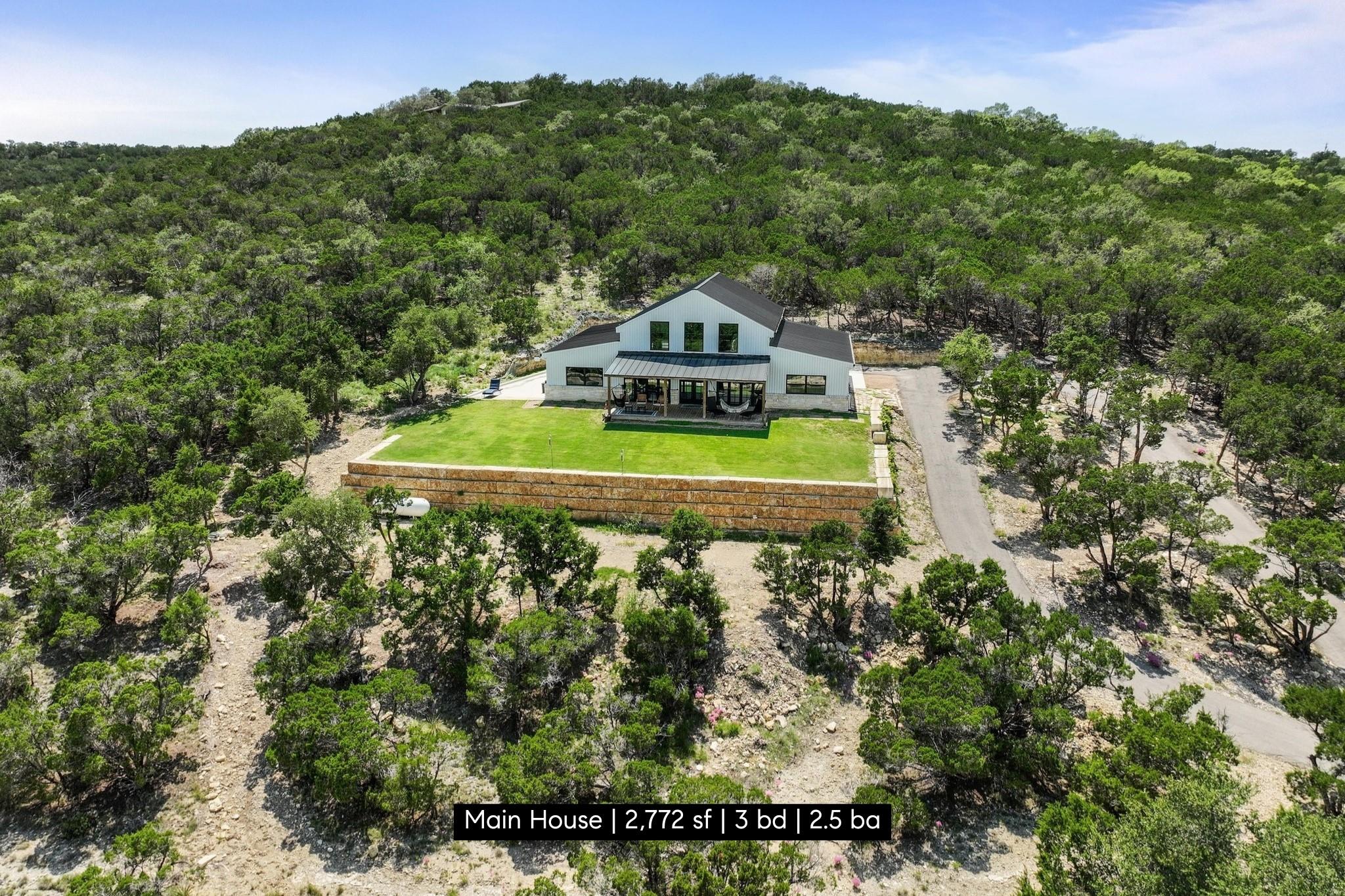 11104 Trails End RD