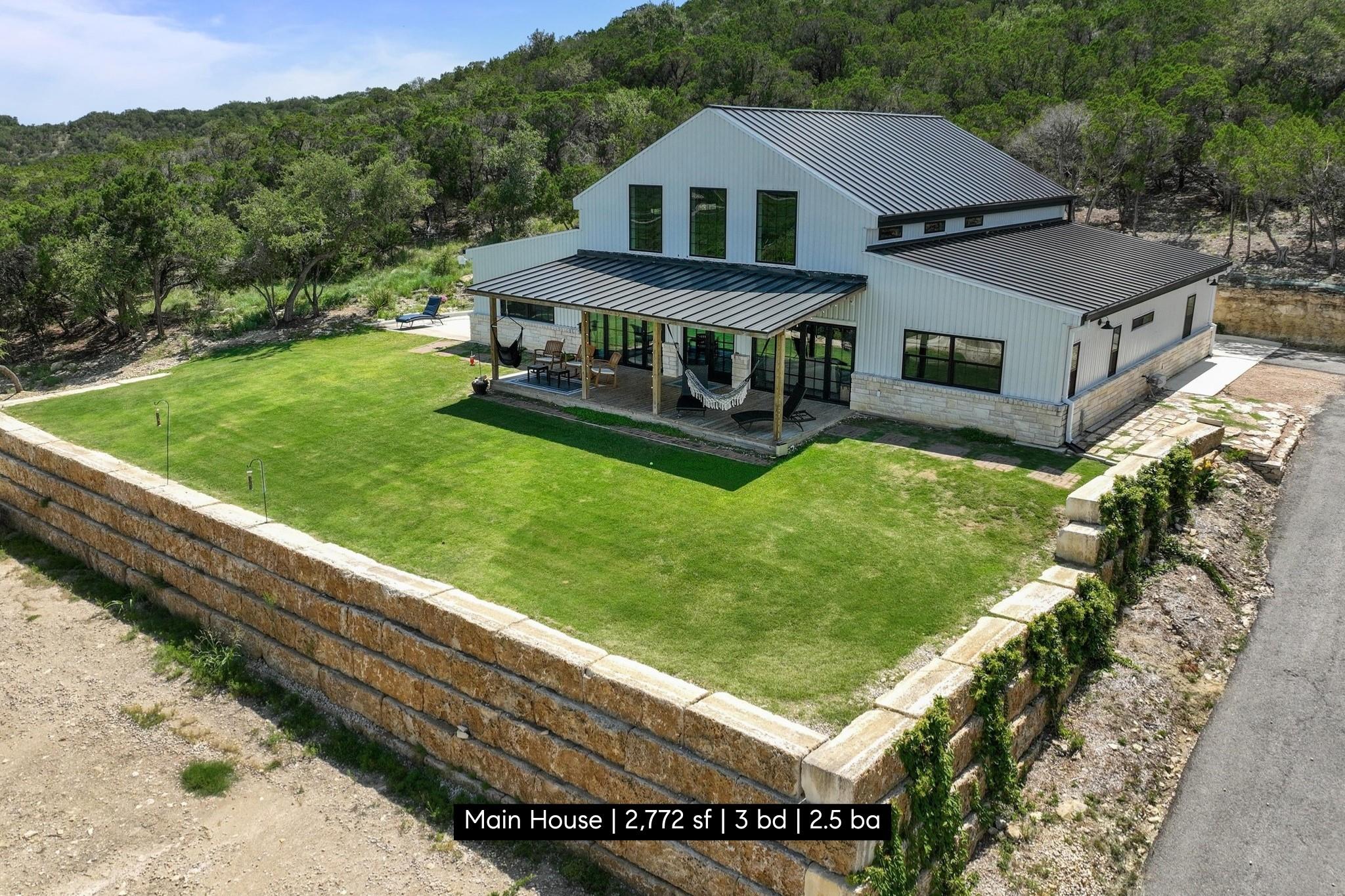 11104 Trails End RD