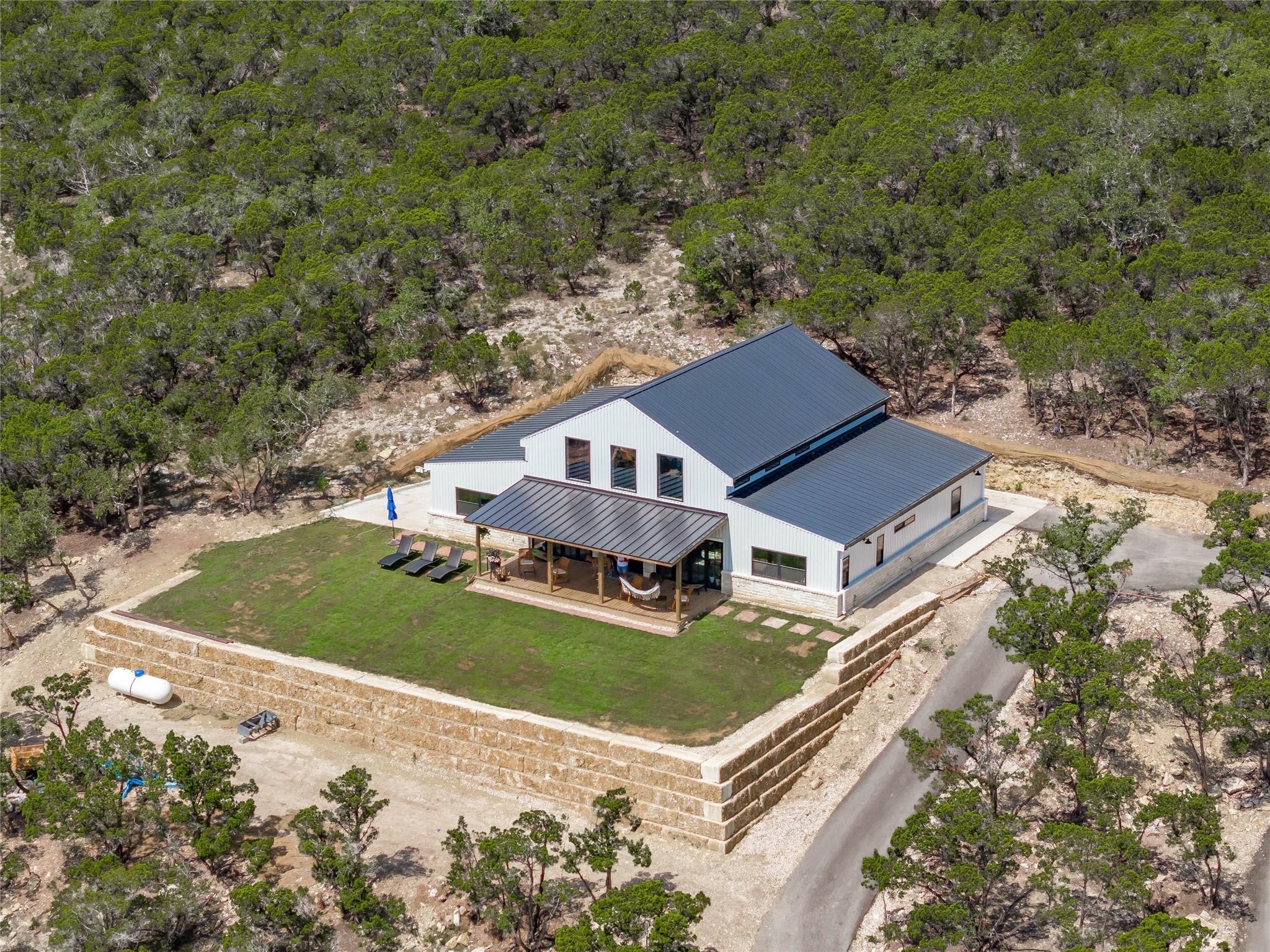 11104 Trails End RD