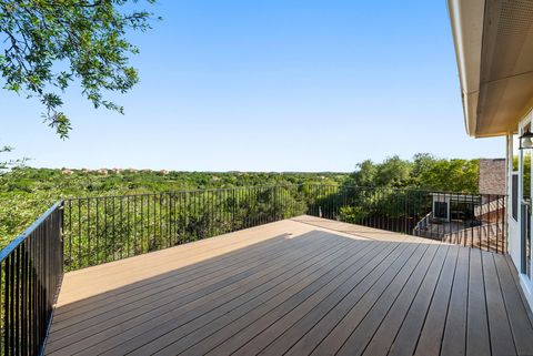 Photo of 2708 Rio Mesa DR, Austin, TX 78732 (MLS # 1684338)