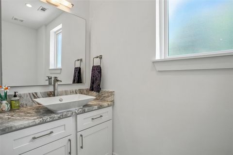 Tiny photo for 5402 Woodrow Ave #B, Austin, TX 78756 (MLS # 9929216)